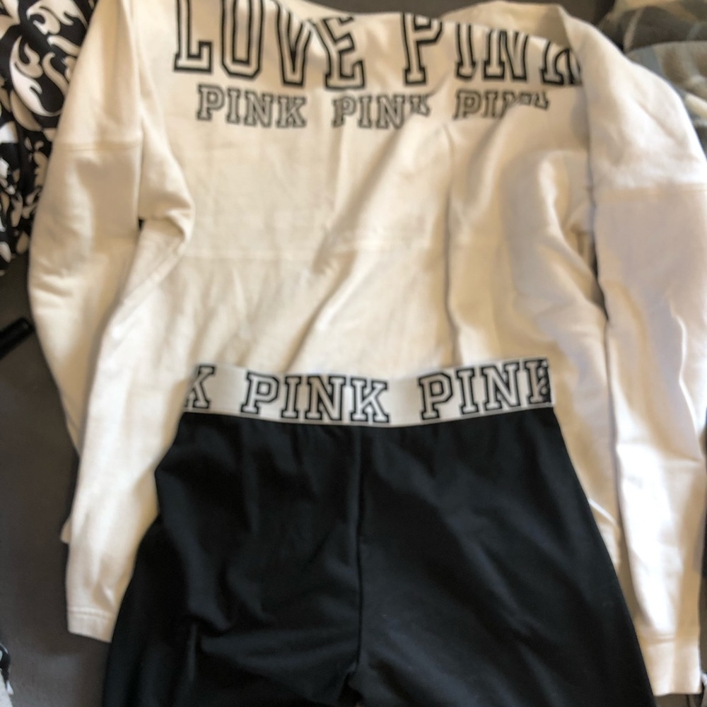 Vs pink outfit